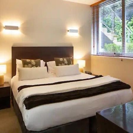 Stunning 1 Bedroom Studio Apartment クイーンズタウン エクステリア 写真