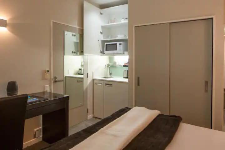 Stunning 1 Bedroom Studio Apartment クイーンズタウン エクステリア 写真
